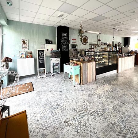 Cozy Stay Apartment Trenčín Eksteriør billede