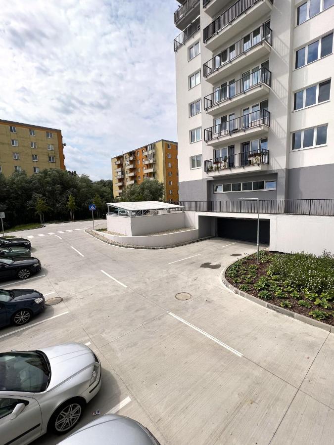 Cozy Stay Apartment Trenčín Eksteriør billede